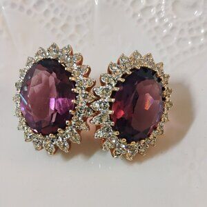 Beautiful Vintage 22kt Gold Plated Swarovski crystal earrings